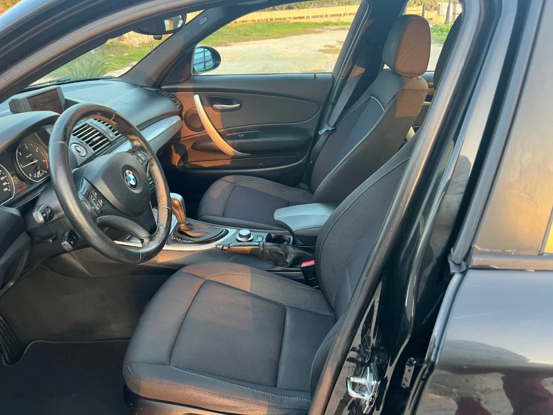 BMW 120 2.0 D * Face Lift * Navi, снимка 6 - Автомобили и джипове - 52421135