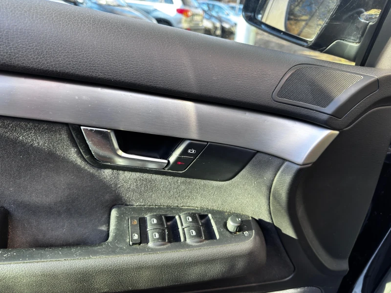 Audi A4 2.0 TDI, снимка 9 - Автомобили и джипове - 52755960