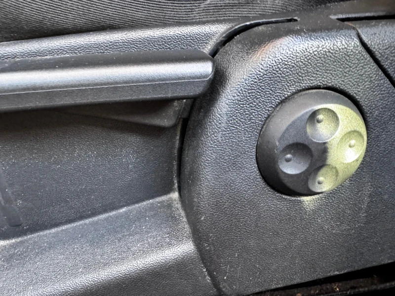 Audi A4 2.0 TDI, снимка 15 - Автомобили и джипове - 52755960