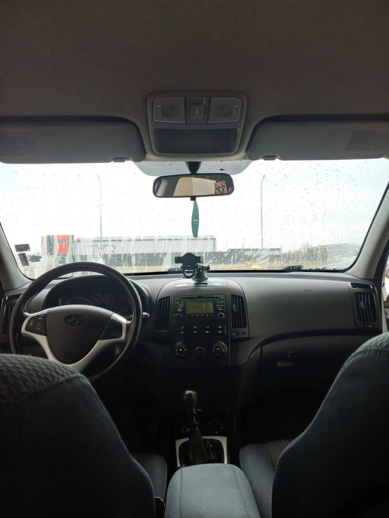 Hyundai I30 1.6crdi, снимка 8 - Автомобили и джипове - 53356189