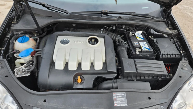 VW Golf 1.9tdi , снимка 13 - Автомобили и джипове - 53391273