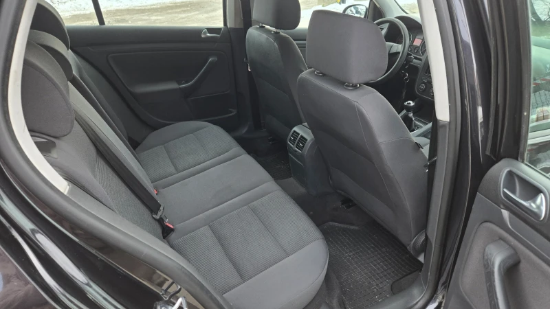 VW Golf 1.9tdi , снимка 12 - Автомобили и джипове - 53391273