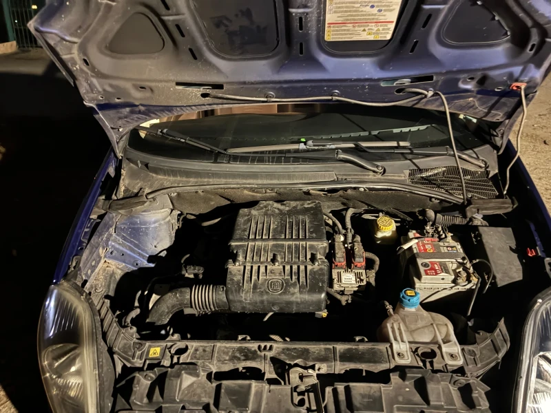 Fiat Punto Grande, снимка 7 - Автомобили и джипове - 53470149