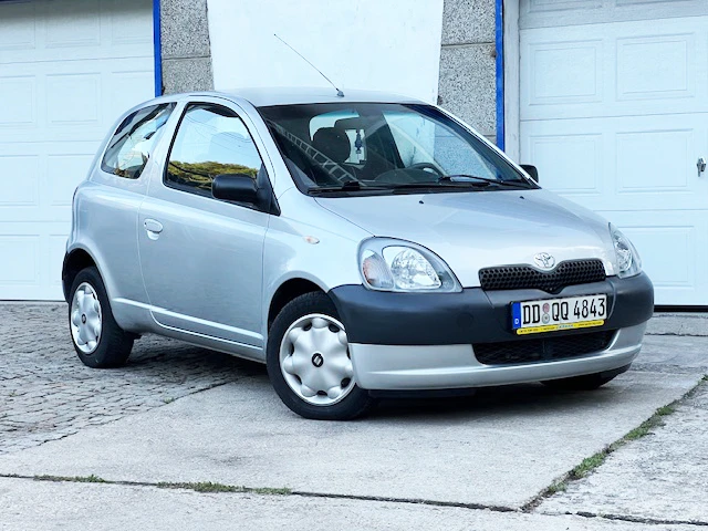 Toyota Yaris 1.4 D4D GERMANY, снимка 1 - Автомобили и джипове - 47019340