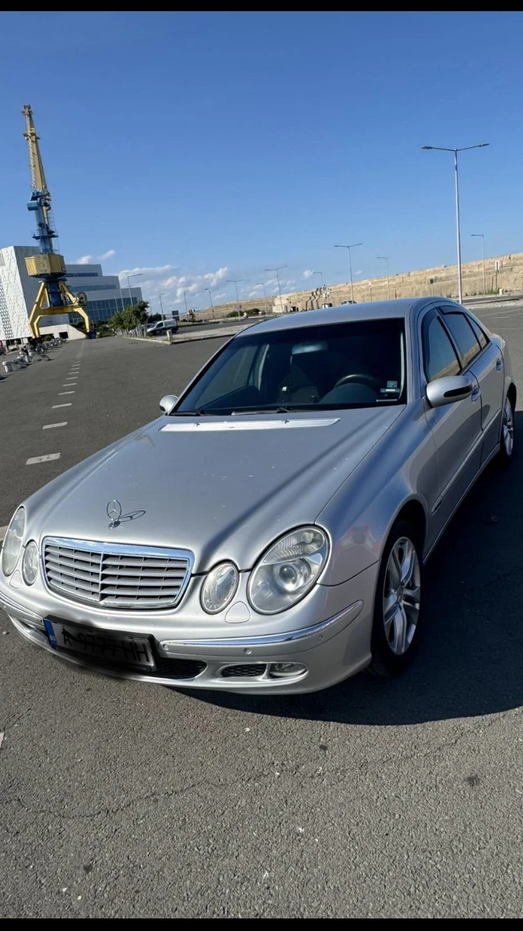 Mercedes-Benz E 350, снимка 2 - Автомобили и джипове - 54963330