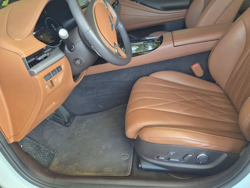 Genesis G80 Gasoline 2.5 Turbo 2WD| 300к.с., снимка 10 - Автомобили и джипове - 56210315