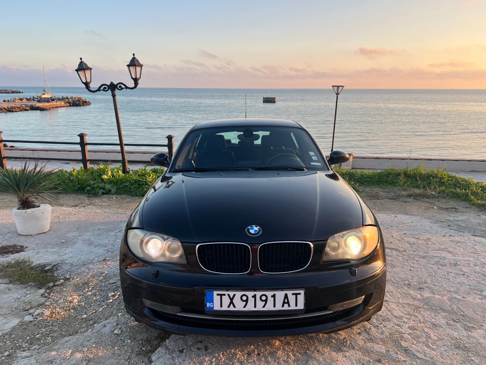 BMW 120 2.0 D * Face Lift * Navi, снимка 1