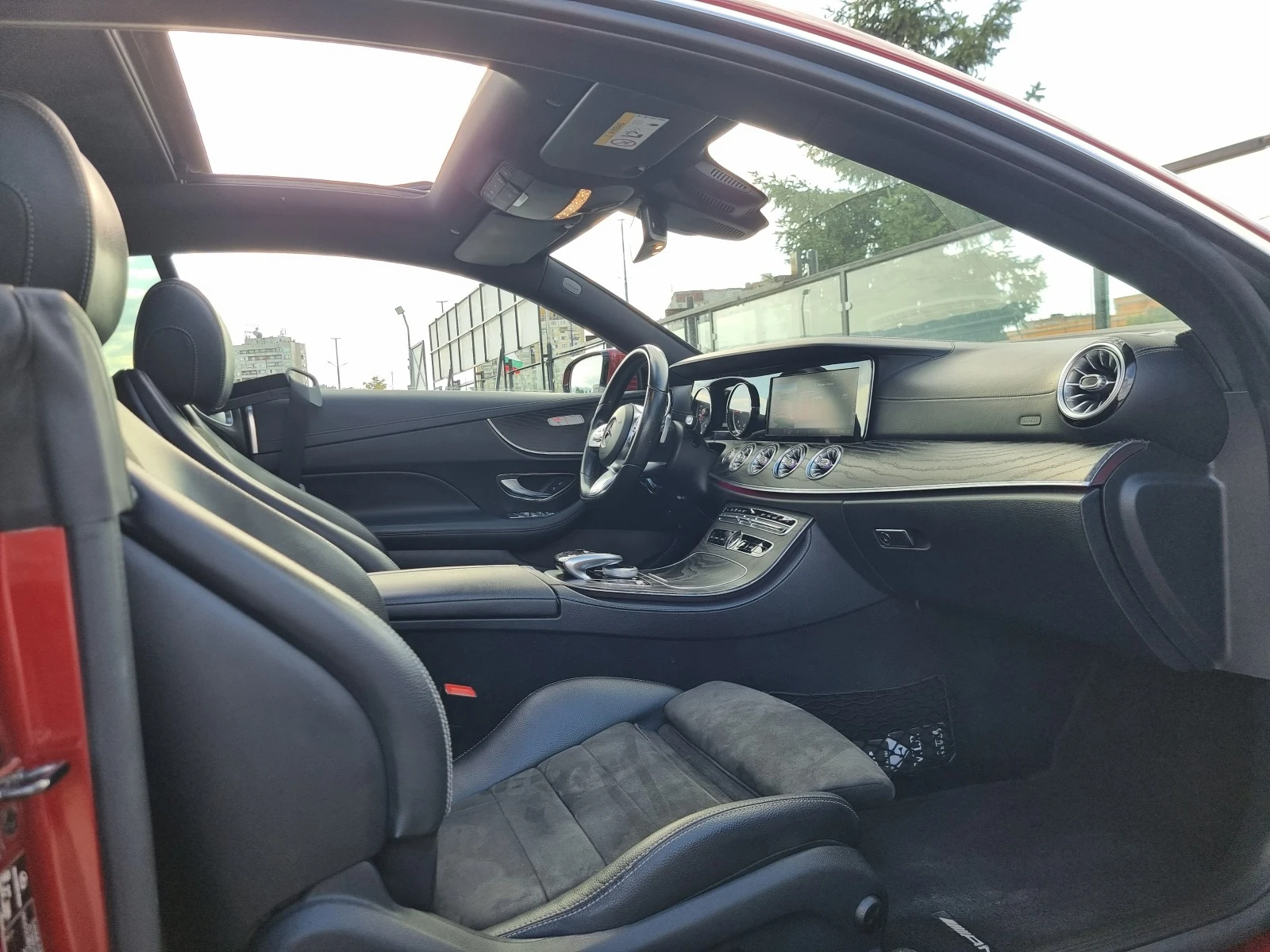 Mercedes-Benz E 220 * Pano * BURMASTER * Distronic * Camera* KeyLess G | Mobile.bg   11