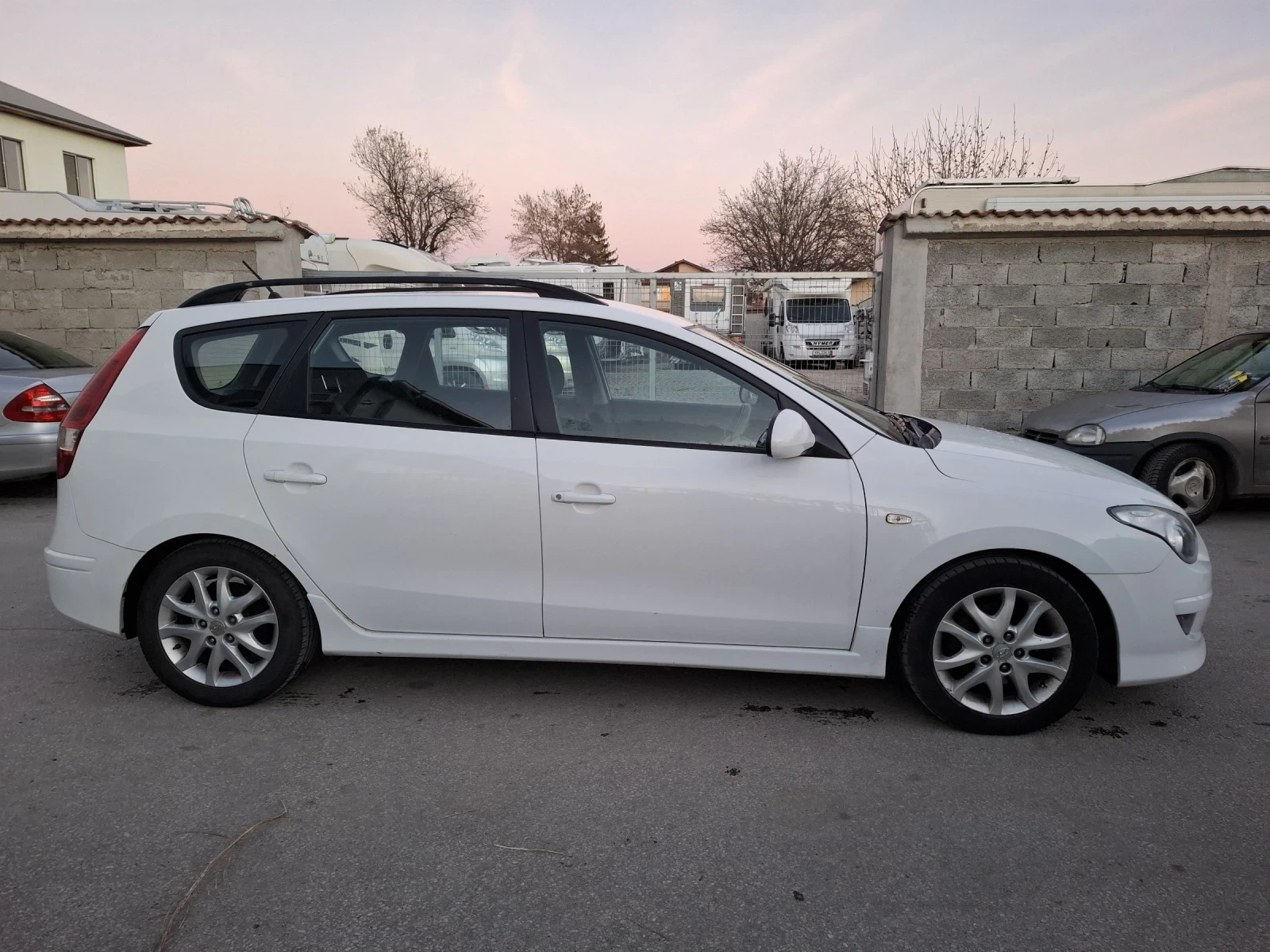 Hyundai I30 1.6 CRDi на части  - изображение 3