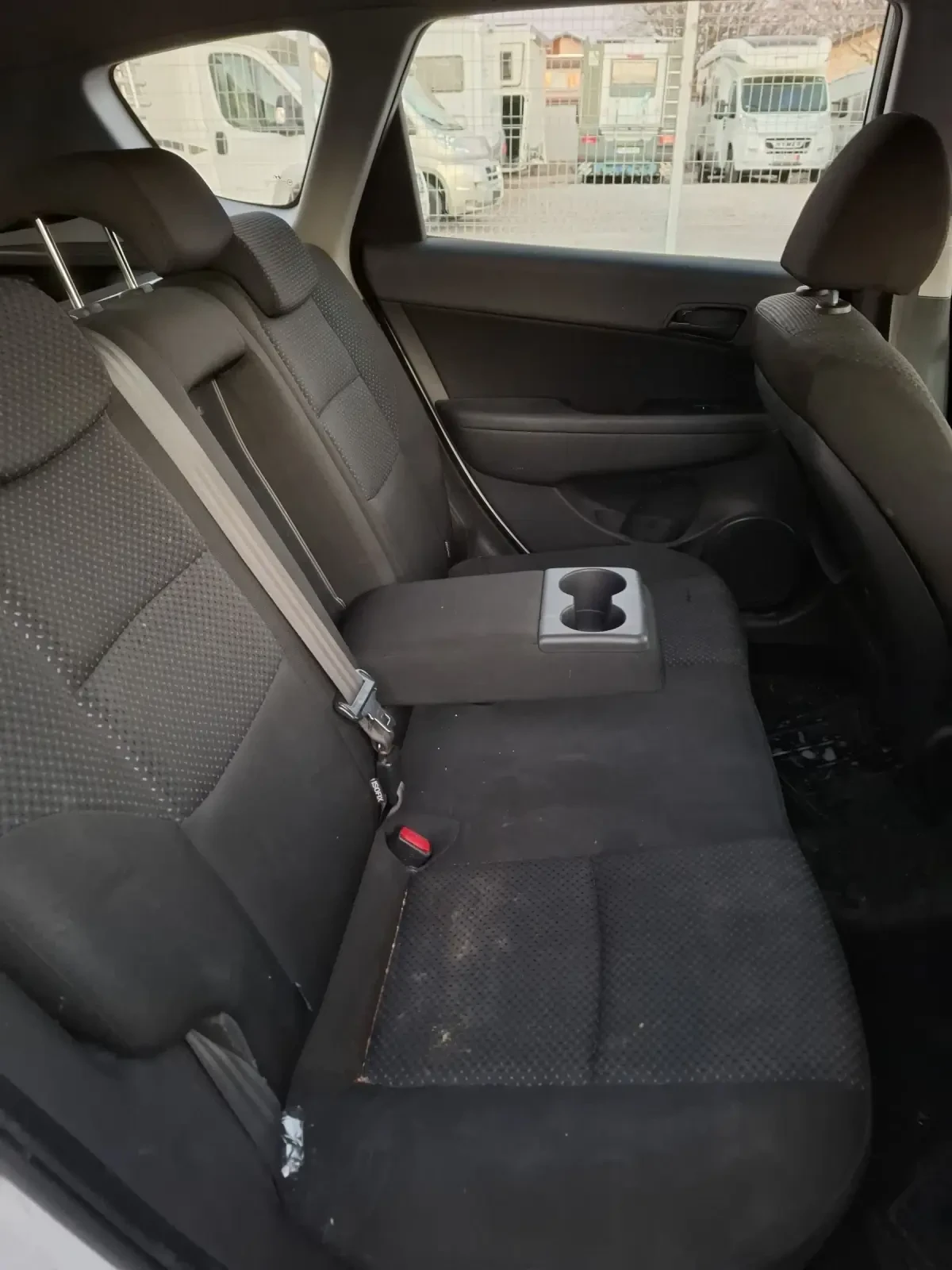 Hyundai I30 1.6 CRDi    | Mobile.bg   13