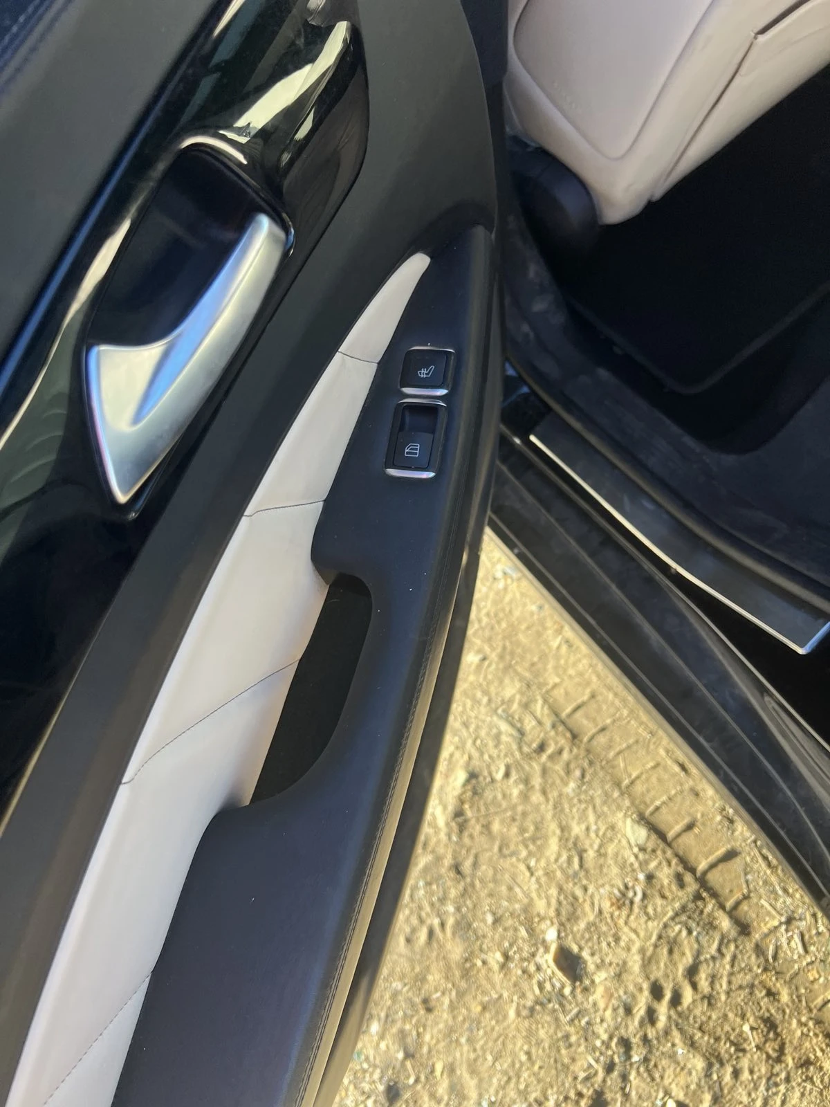 Mercedes-Benz CLS 500 5.0i  278922 | Mobile.bg   13