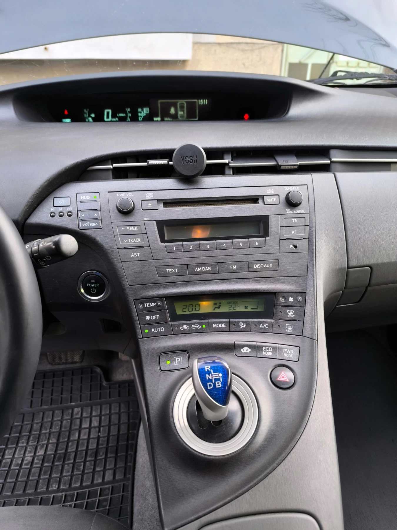 Toyota Prius Всичко обслужено декември месец, много добро състо - изображение 9