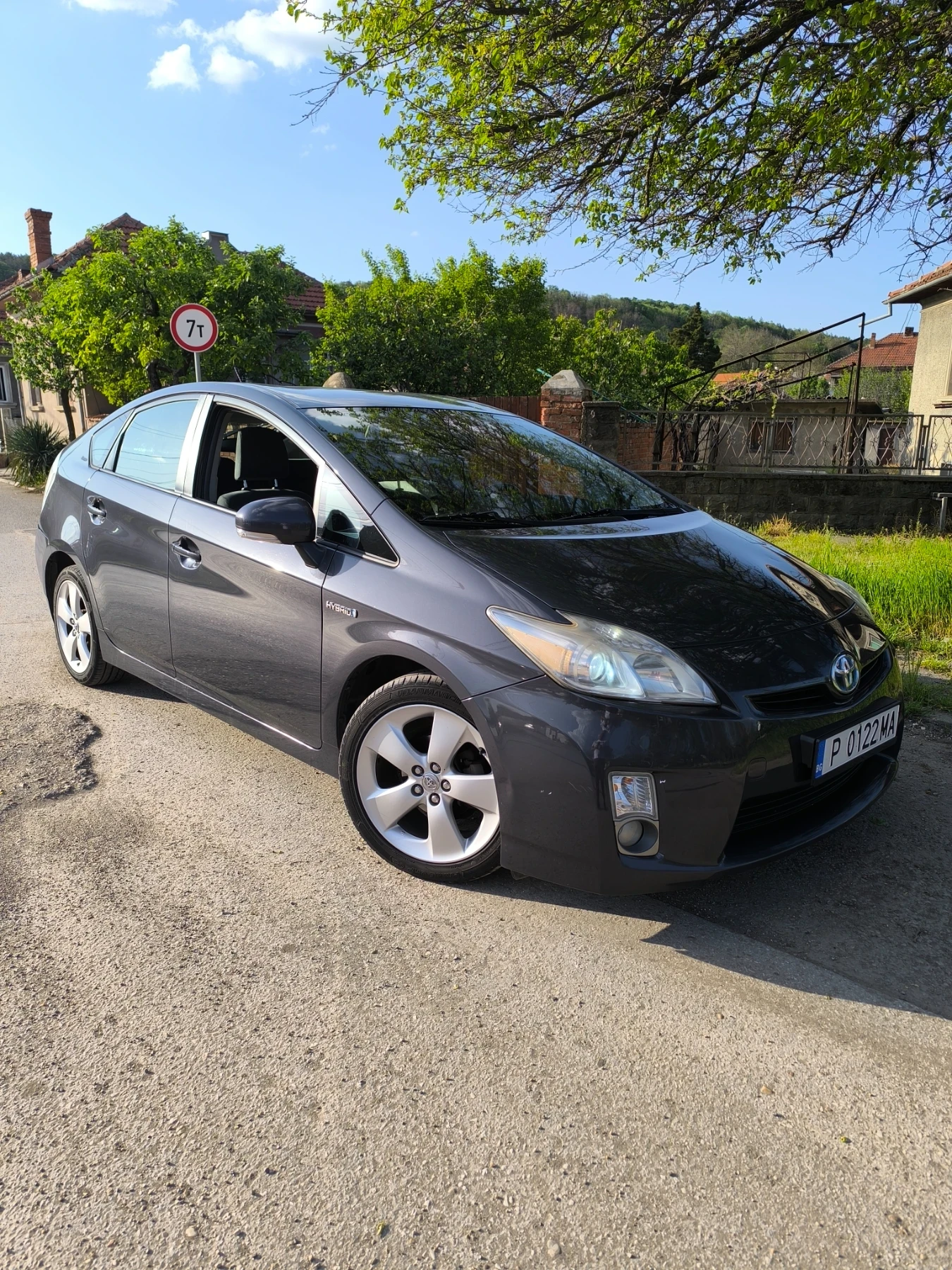 Toyota Prius Всичко обслужено декември месец, много добро състо - изображение 3