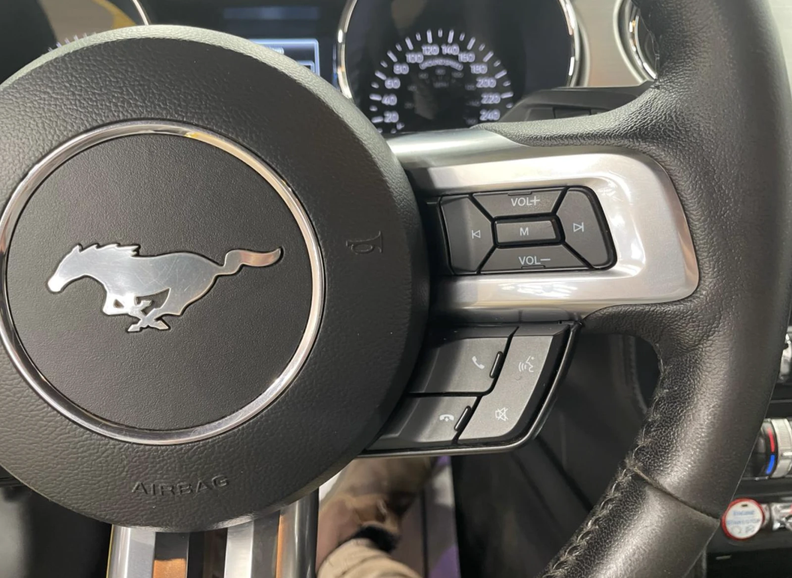 Ford Mustang GT Premium *  | Mobile.bg   14