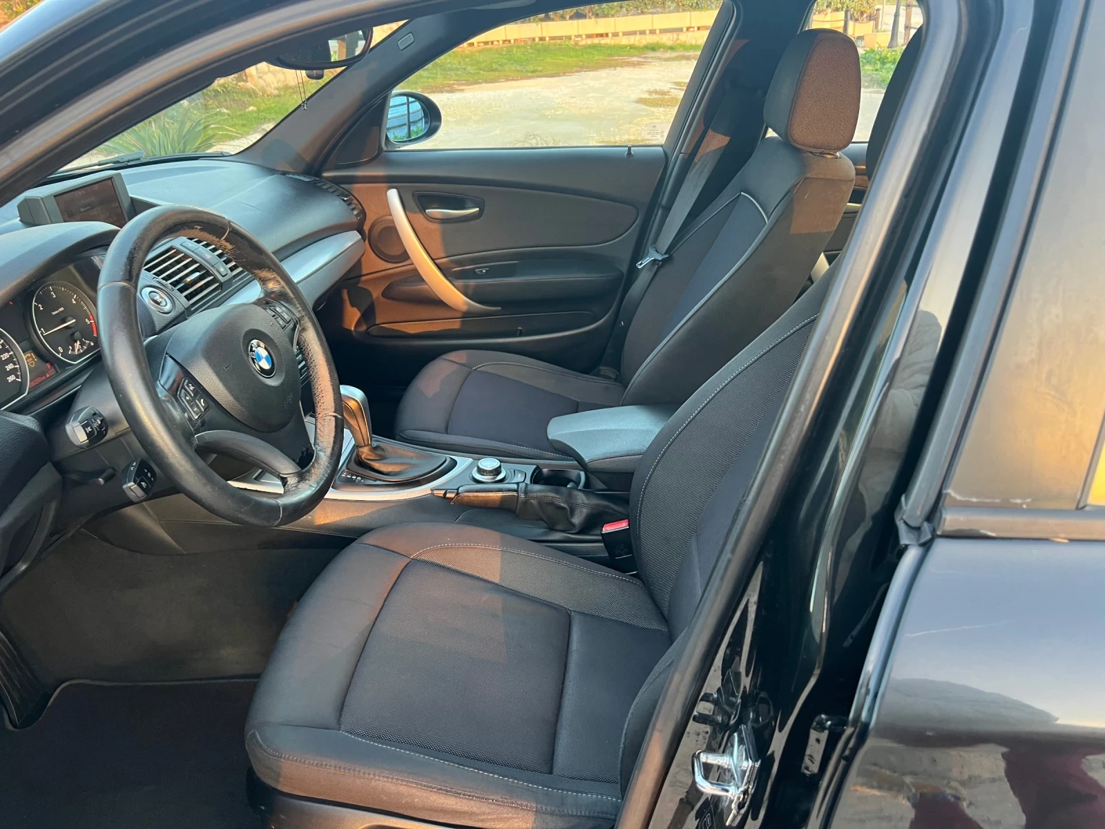 BMW 120 2.0 D * Face Lift * Navi | Mobile.bg   6