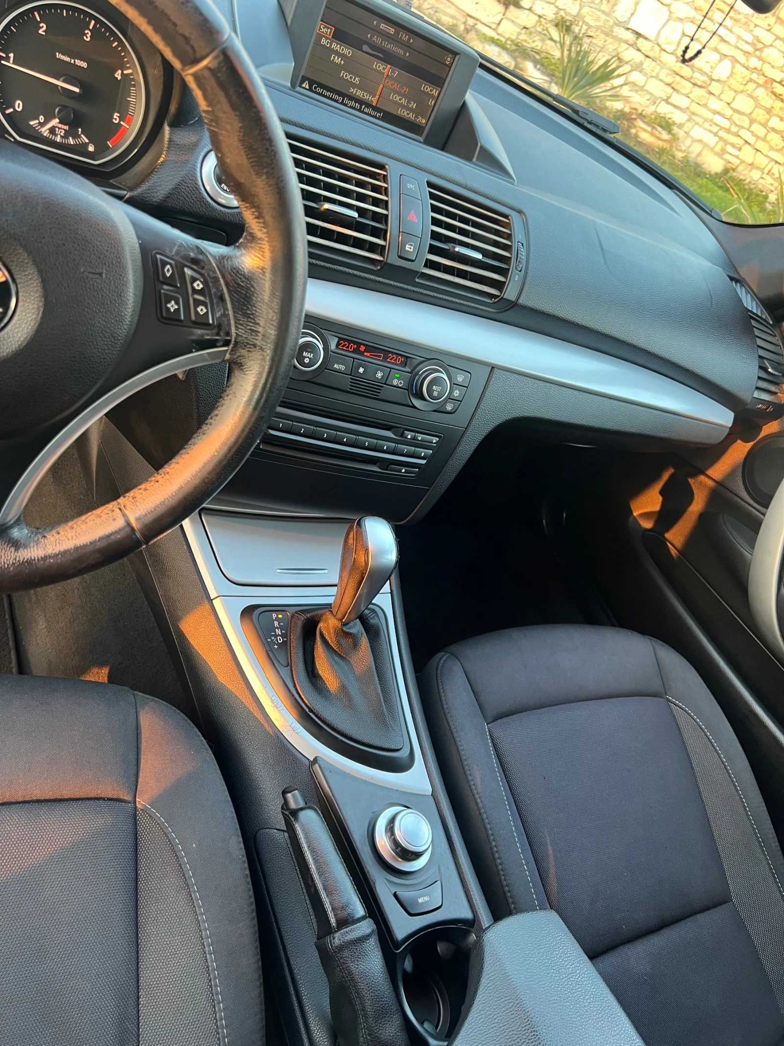 BMW 120 2.0 D * Face Lift * Navi | Mobile.bg   7