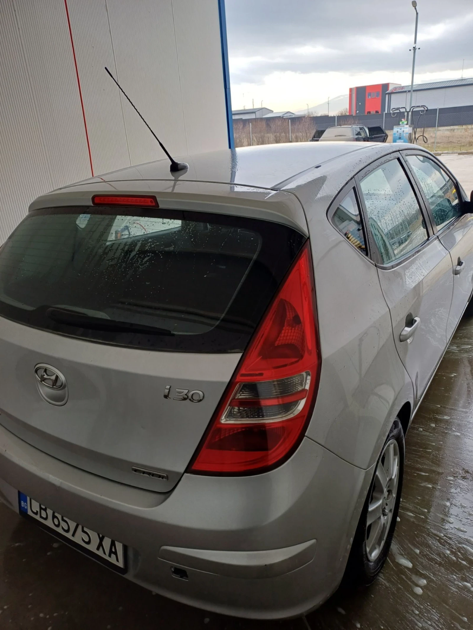 Hyundai I30 1.6crdi - изображение 9