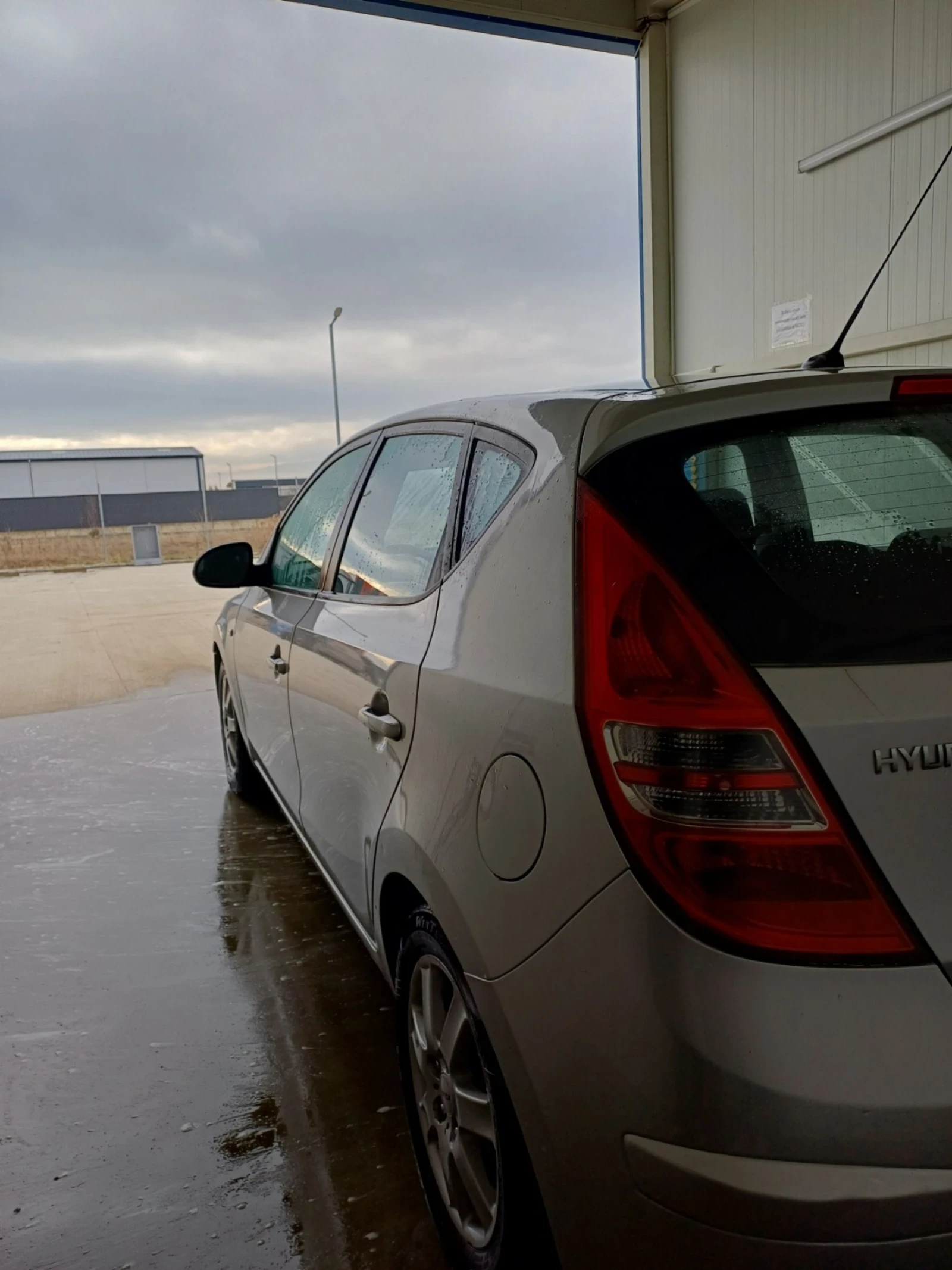 Hyundai I30 1.6crdi - изображение 2