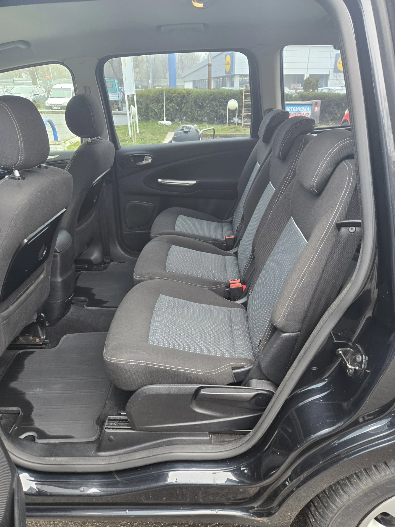 Ford Galaxy  - изображение 9