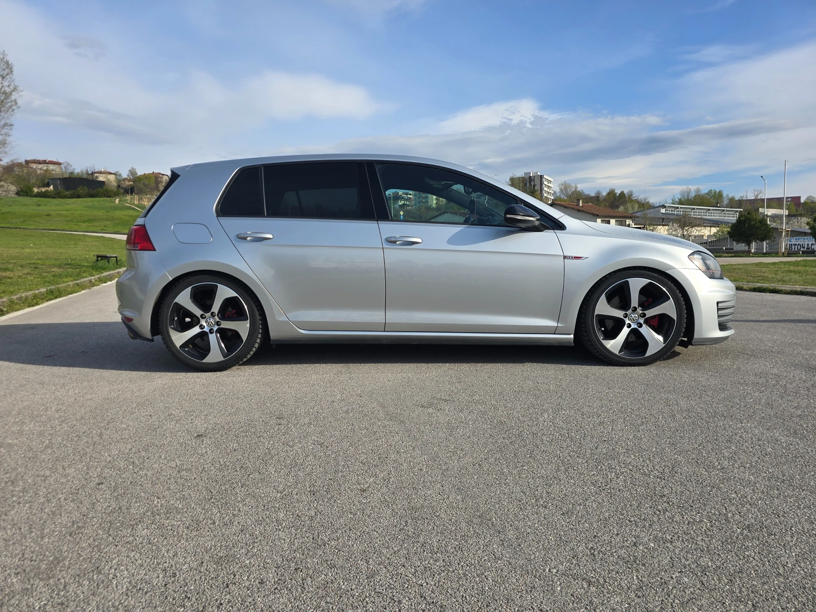 VW Golf VII GTI, снимка 2 - Автомобили и джипове - 53878268