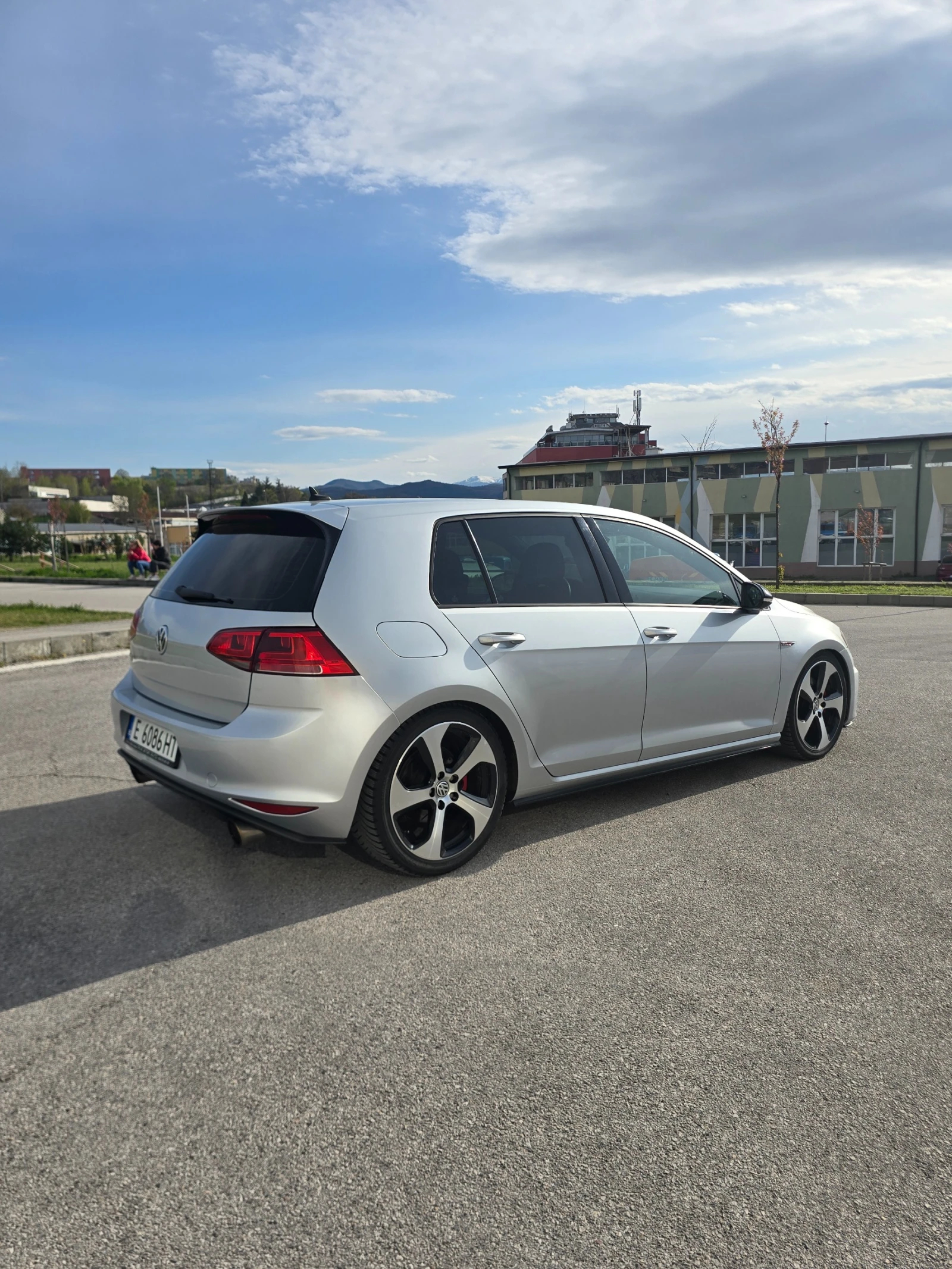 VW Golf VII GTI, снимка 6 - Автомобили и джипове - 53878268