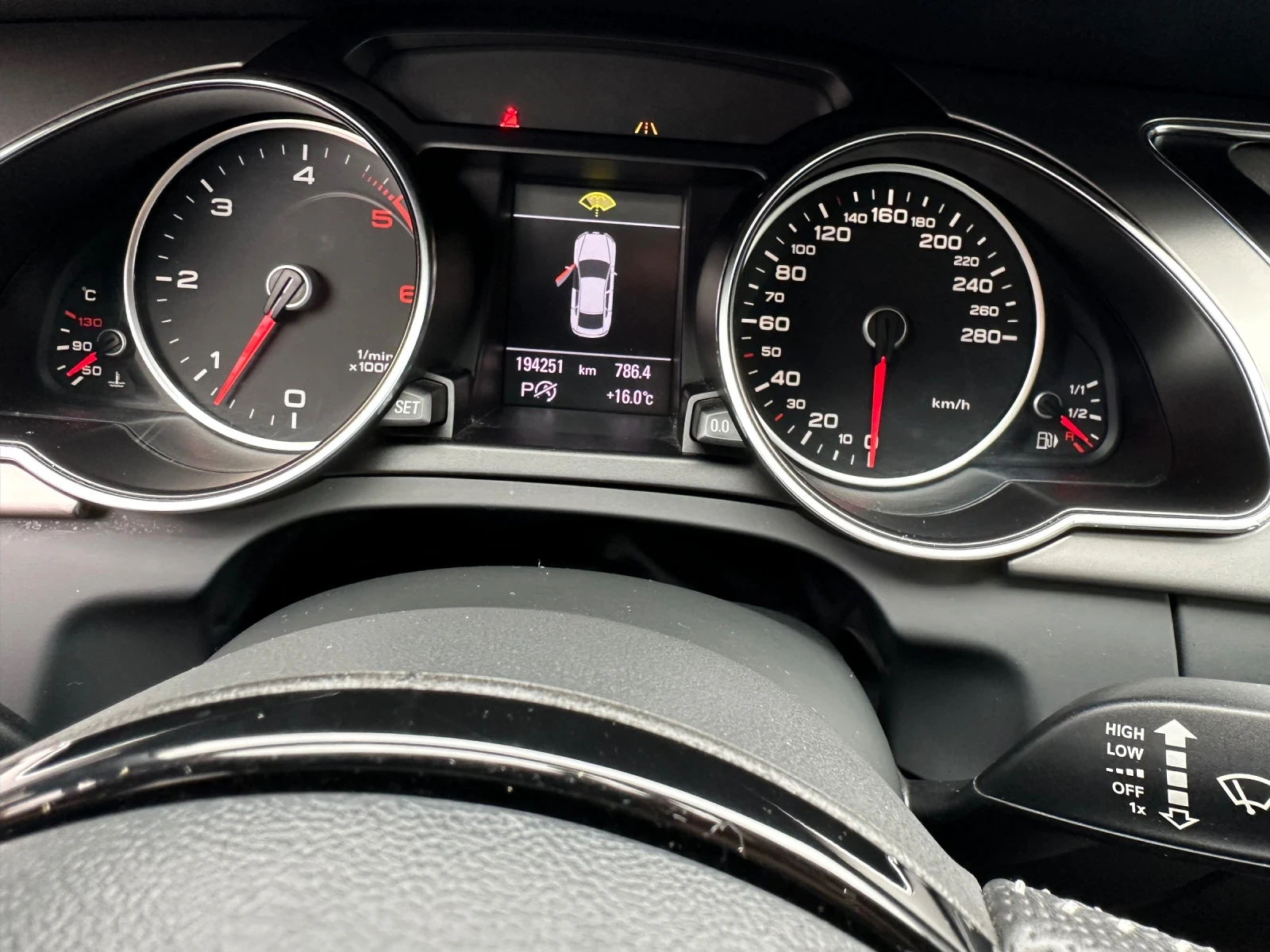 Audi A5 3.0TDI-245 k.s.3xS-line+ Distronik, снимка 11 - Автомобили и джипове - 54209520