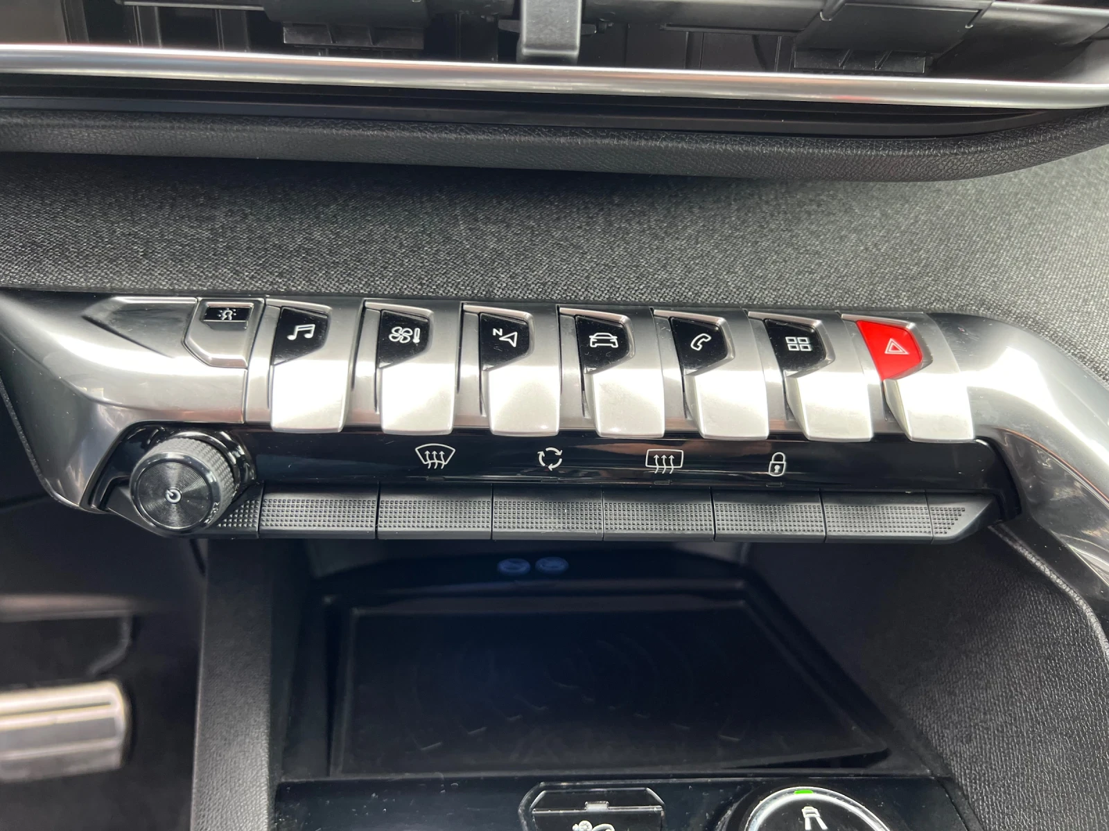 Peugeot 3008 1.5 HDI GT Line 150503 km!!!!!!, снимка 11 - Автомобили и джипове - 54458994