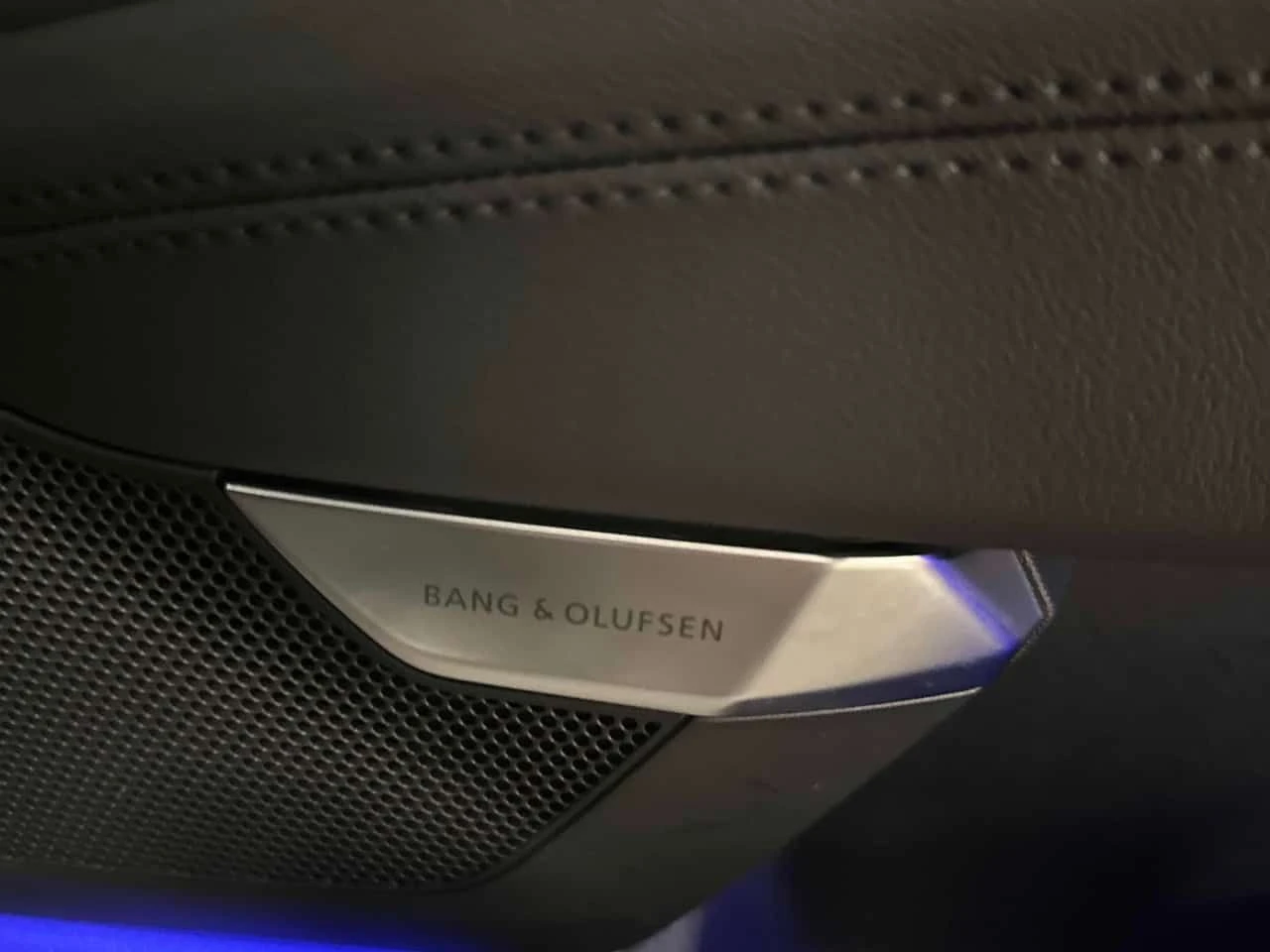 Audi E-Tron GT quattro/BANG & OLUFSEN/ПАНОРАМА, снимка 11 - Автомобили и джипове - 54460012