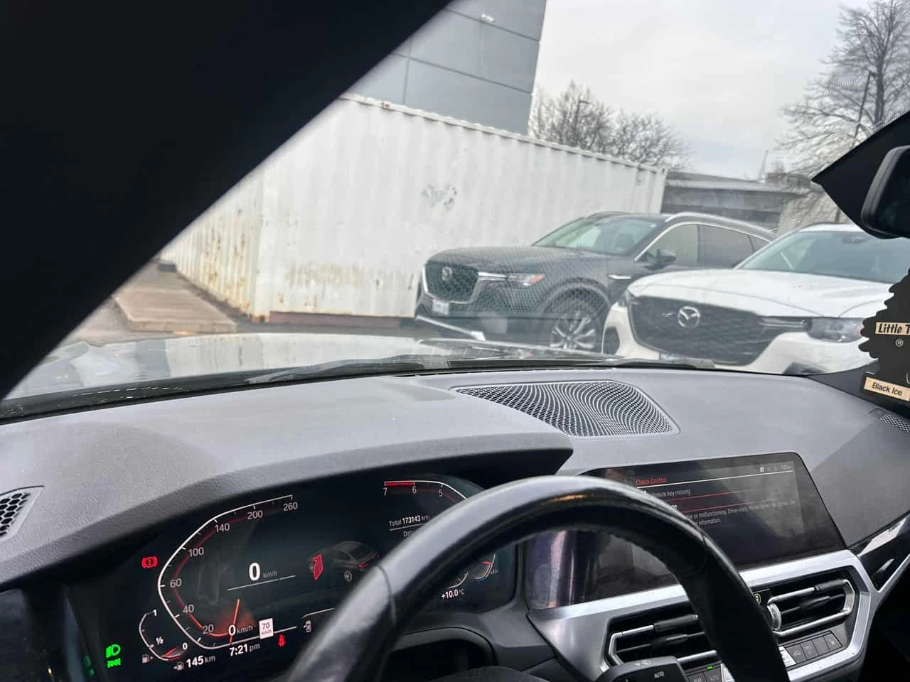 BMW 330 XDRIVE * DIGITAL* ГЛАВНО ПРЕДСТАВИТЕЛСТВО* , снимка 8 - Автомобили и джипове - 54586758