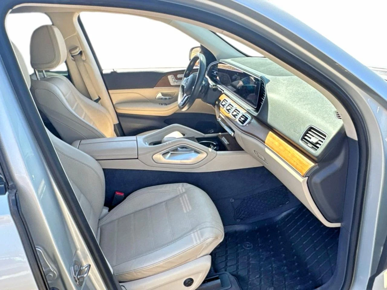 Mercedes-Benz GLE 450 * AMG* NIGHT* PREMIUM* ОБДУХВАНЕ* BURMERSTER* БЕЗ , снимка 8 - Автомобили и джипове - 54681945