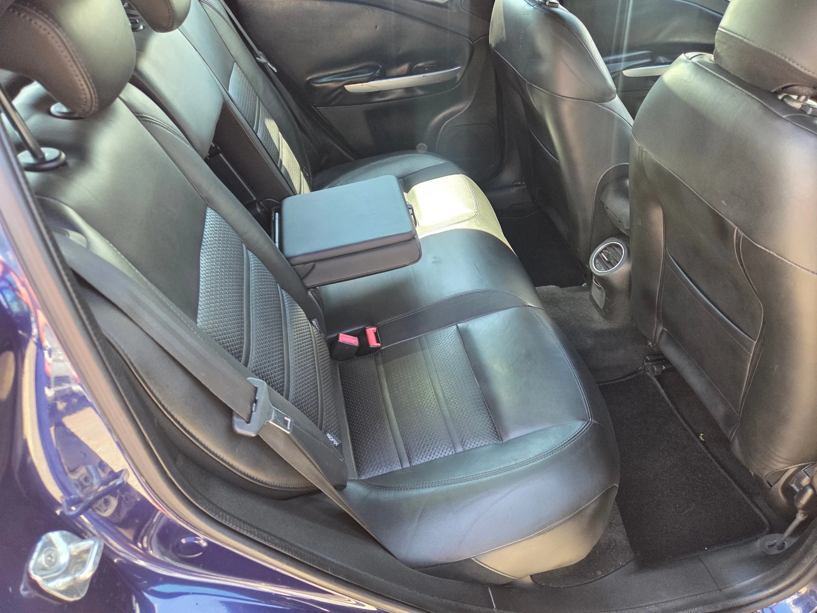 Alfa Romeo Giulietta 2.0JTD-M/KOJA/NAVI, снимка 11 - Автомобили и джипове - 54924880