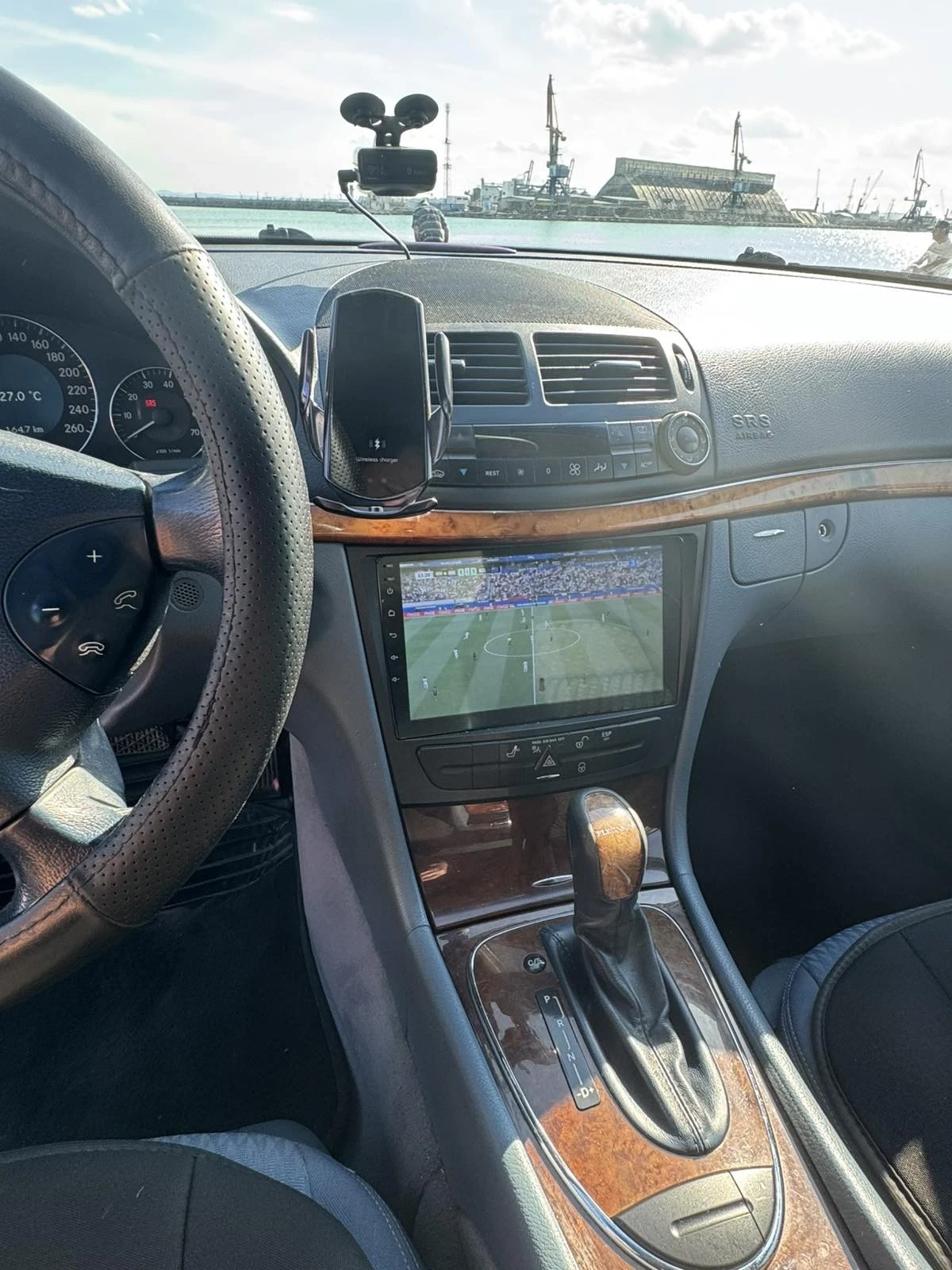 Mercedes-Benz E 350, снимка 10 - Автомобили и джипове - 54963330