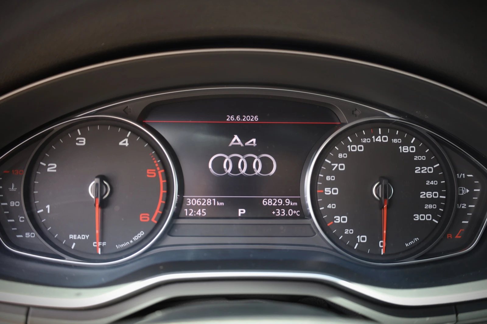 Audi A4 Avant, снимка 13 - Автомобили и джипове - 55175932