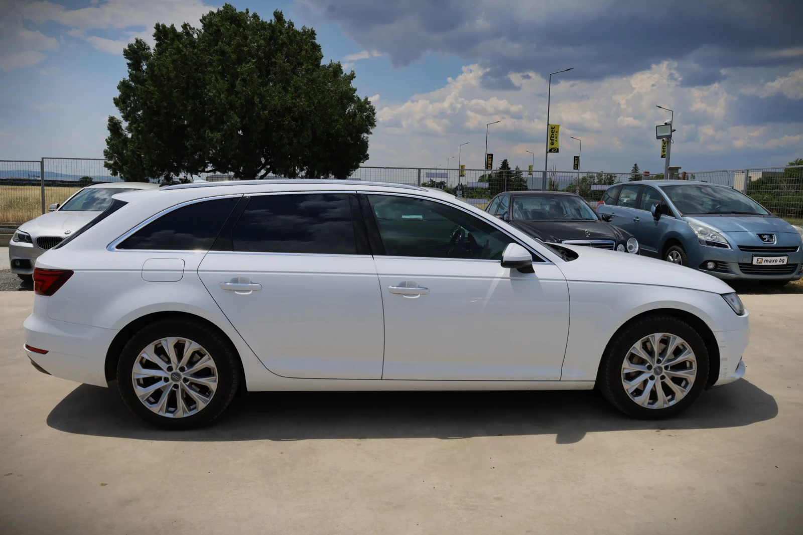 Audi A4 Avant, снимка 3 - Автомобили и джипове - 55175932