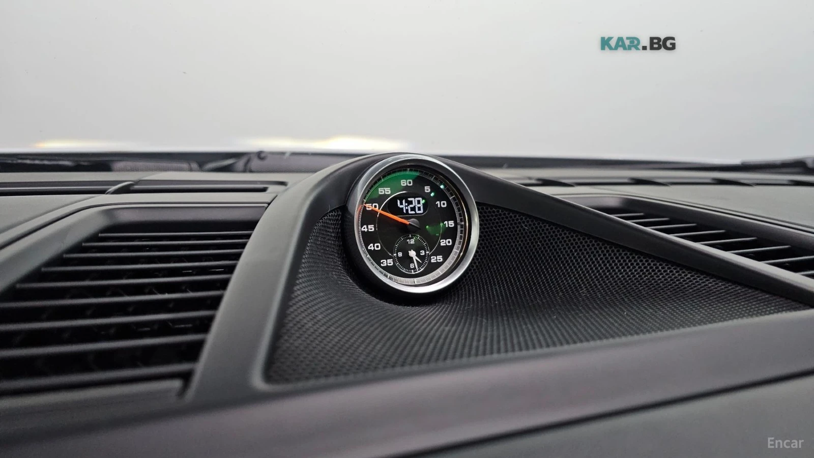 Porsche Panamera GTS Автокредит Цена до България, снимка 12 - Автомобили и джипове - 55211371