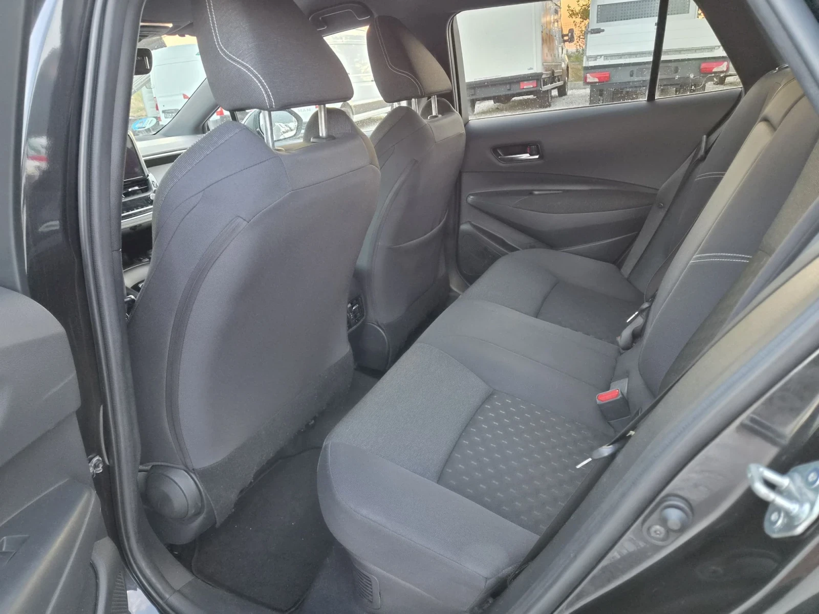 Suzuki Swace 1.8 * Hybrid * ��������� * ���� | Mobile.bg � ����������� 13