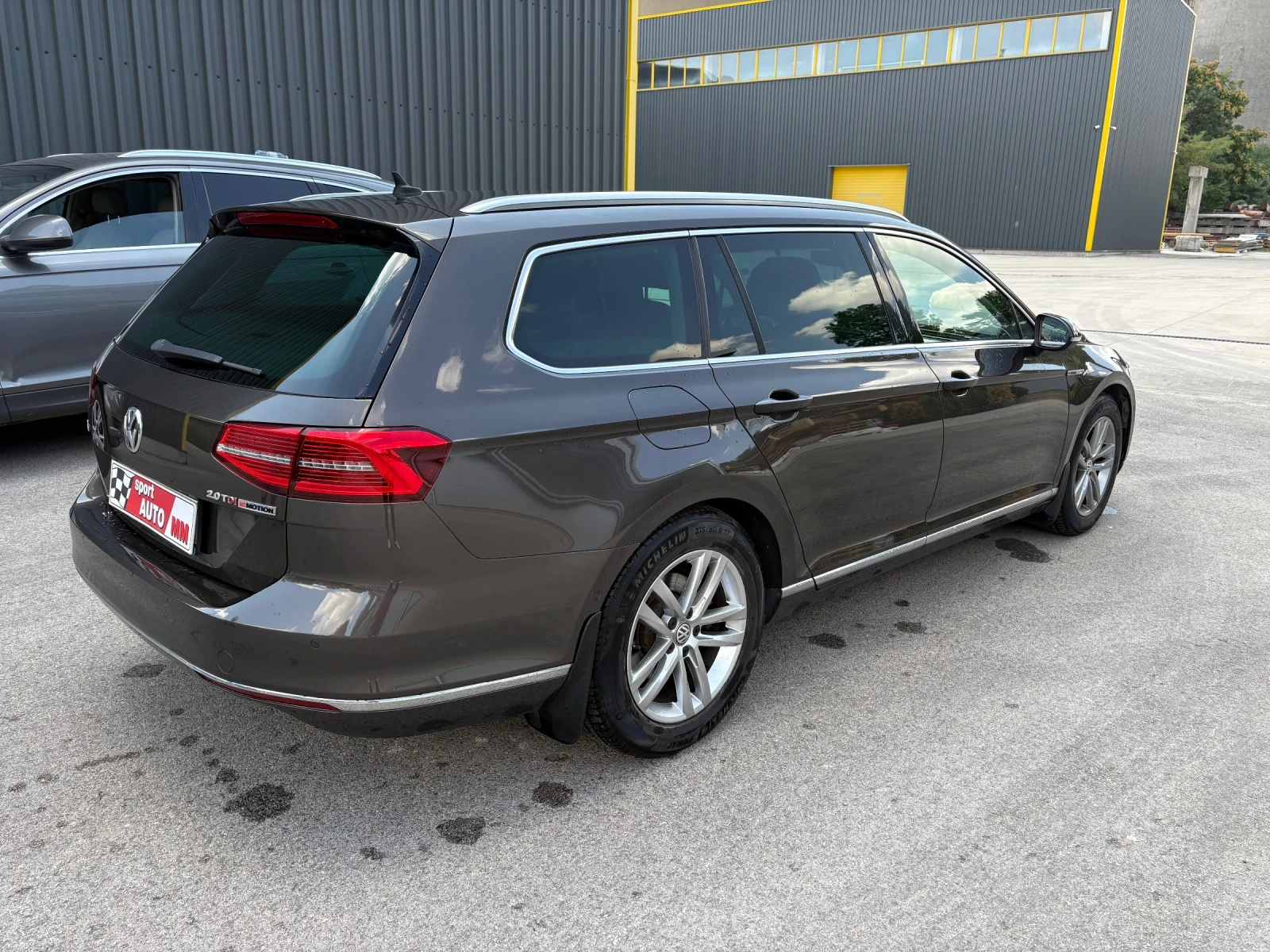 VW Passat 2.0 TDI 4 motion , снимка 5 - Автомобили и джипове - 55911724