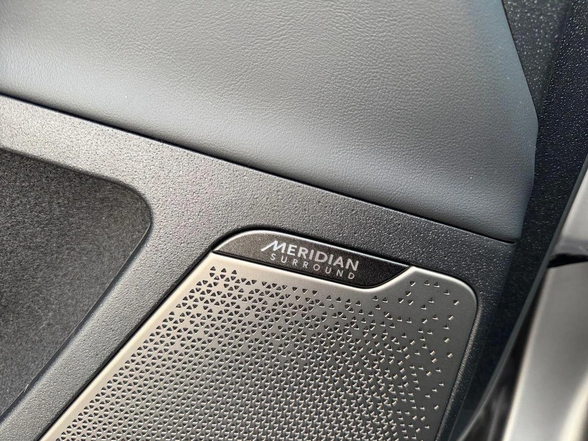 Kia EV6 GT-LINE/325HP/AWD/PANO/360/MEMO/MERIDIAN/693q, снимка 13 - Автомобили и джипове - 56129544