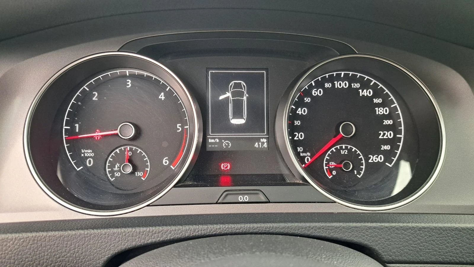 VW Golf Variant 1.6 TDI, снимка 9 - Автомобили и джипове - 56318787