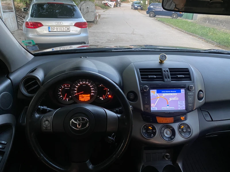 Toyota Rav4 2.2 D-CAT, снимка 5 - Автомобили и джипове - 49198347