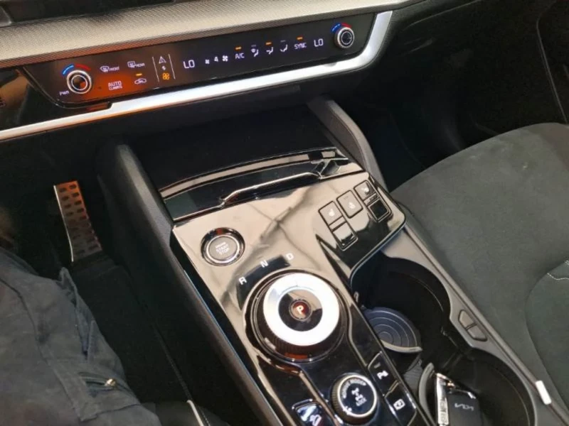 Kia Sportage GT Line 4x4 1.6 CRDI, снимка 11 - Автомобили и джипове - 51121722