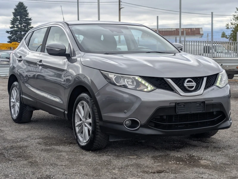 Nissan Qashqai 1.5dci 110к.с Серв.д-ти, снимка 2 - Автомобили и джипове - 52260961