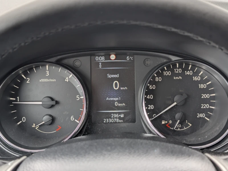 Nissan Qashqai 1.5dci 110к.с Серв.д-ти, снимка 7 - Автомобили и джипове - 52260961