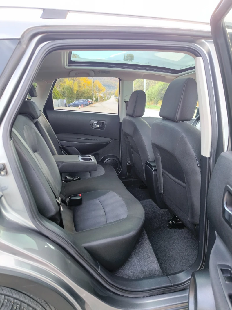 Nissan Qashqai 1.6DCI 130HP Нов съед. Подарък нови зимни гуми, снимка 11 - Автомобили и джипове - 52204448