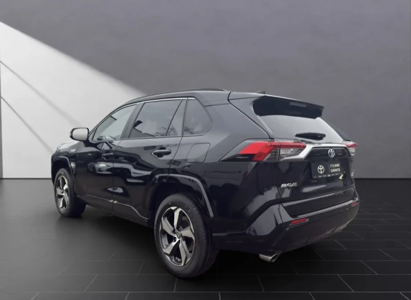 Toyota Rav4, снимка 4 - Автомобили и джипове - 52969047