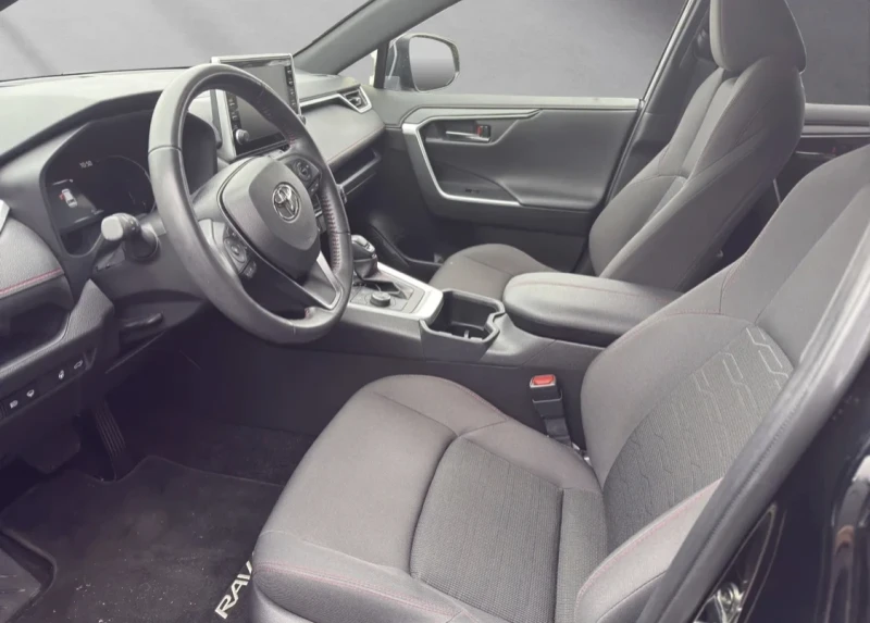 Toyota Rav4, снимка 9 - Автомобили и джипове - 52969047
