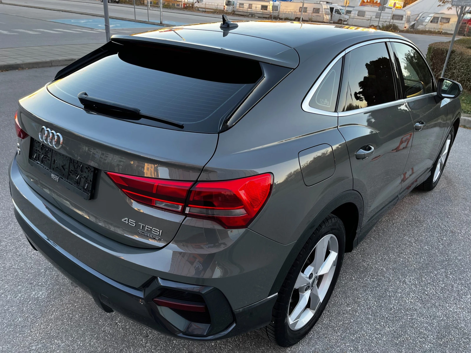 Audi Q3 Sportback QUATTRO/45 TFSI/S LINE - изображение 8