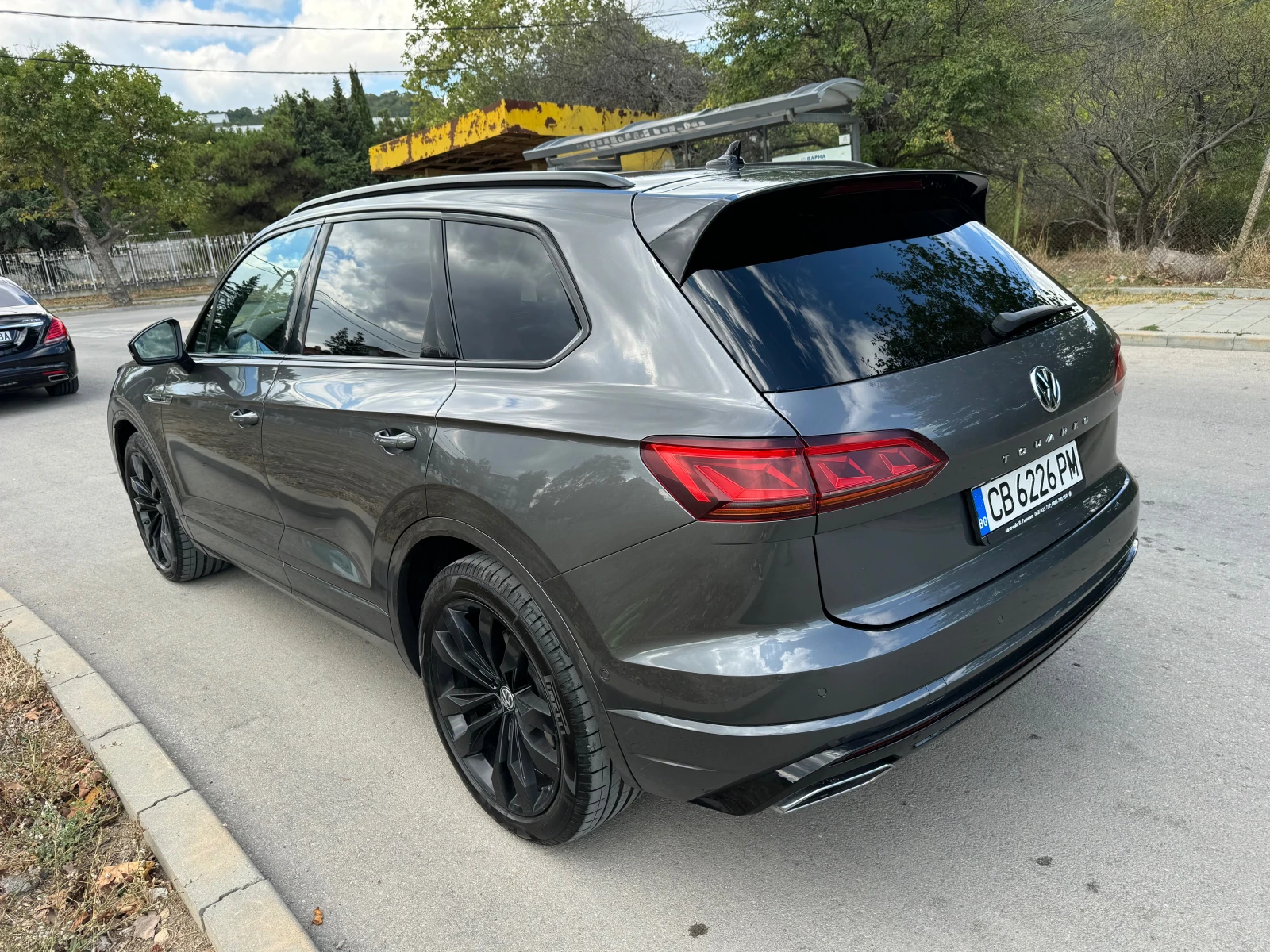 VW Touareg R-line 50TDI - изображение 5