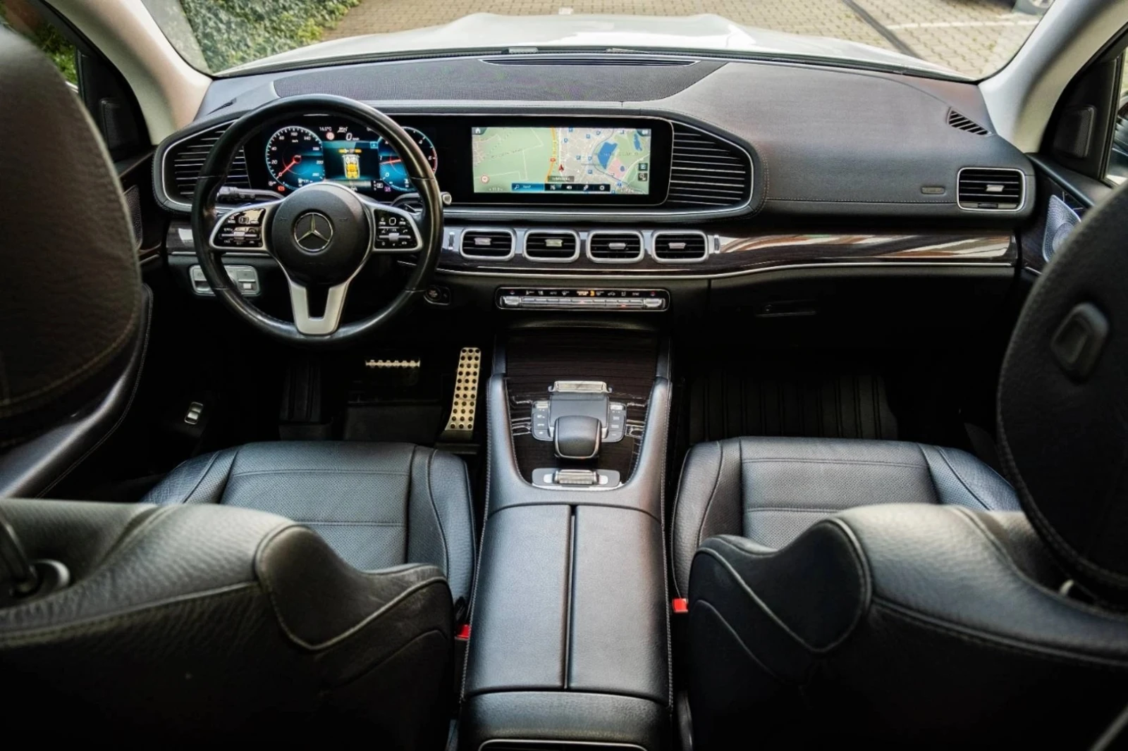 Mercedes-Benz GLS 350d AMG Line 4Matic - изображение 4