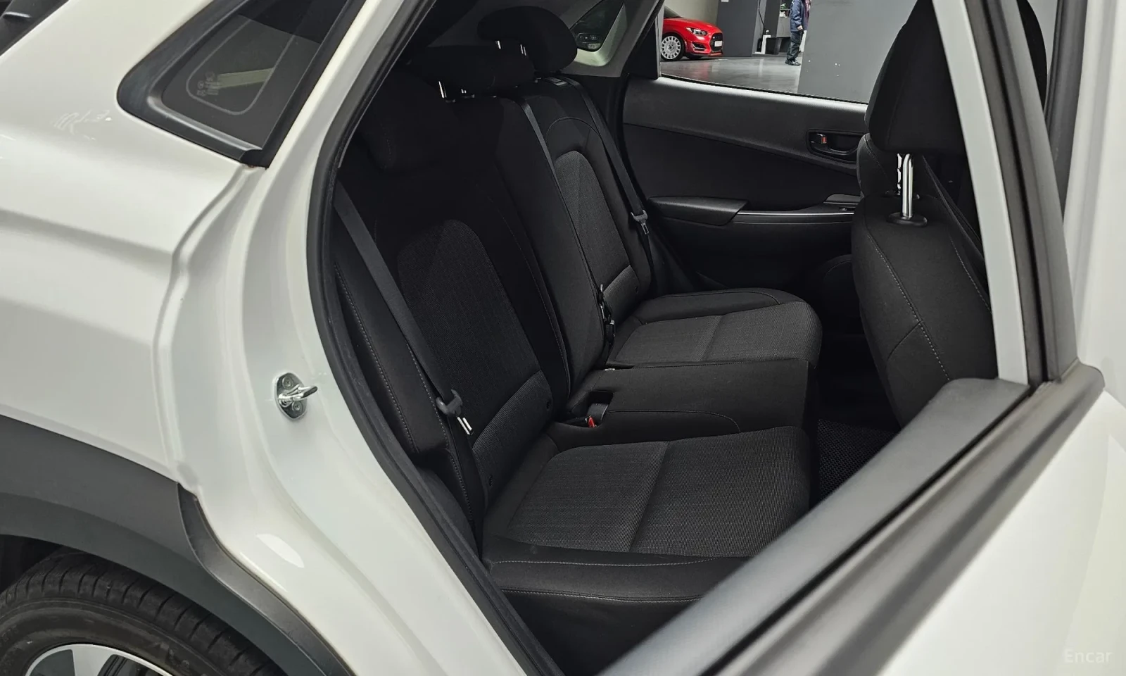 Hyundai Kona Smart Hybrid, снимка 10 - Автомобили и джипове - 54224608